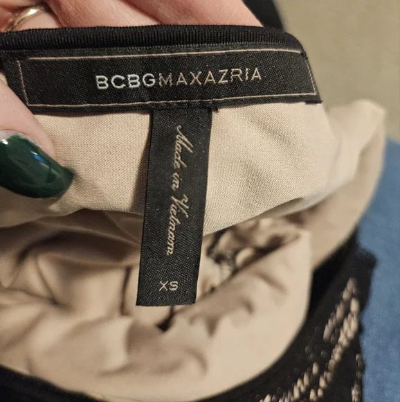 BCBG - Picture 4 of 4